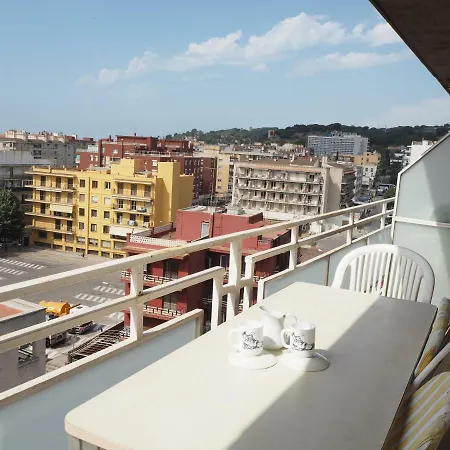 With Views Of And Sea Views. Simple And Cozy. Calella